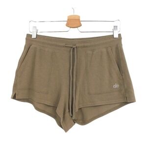 ALO Yoga Shorts for Women on Sale up to 90% Off: Poshmark